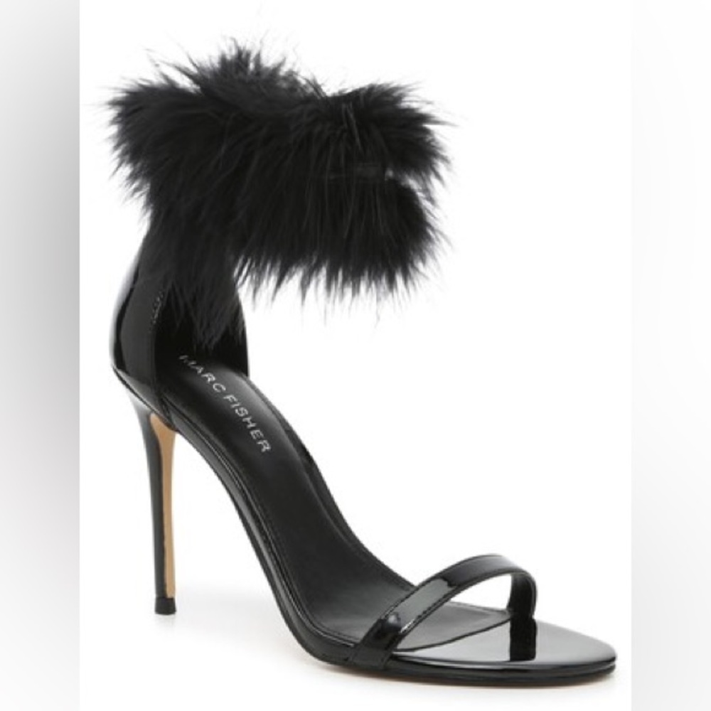 Marc Fisher Genivy Feather Sandle in Black